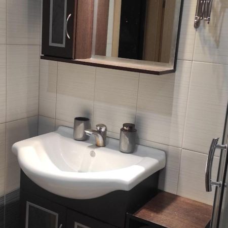 Modern Central Apartment Thessaloníki Luaran gambar